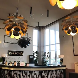 Aleje Jerozolimskie Apartment