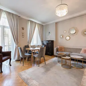Premium Artdeco Boutique Warszawa