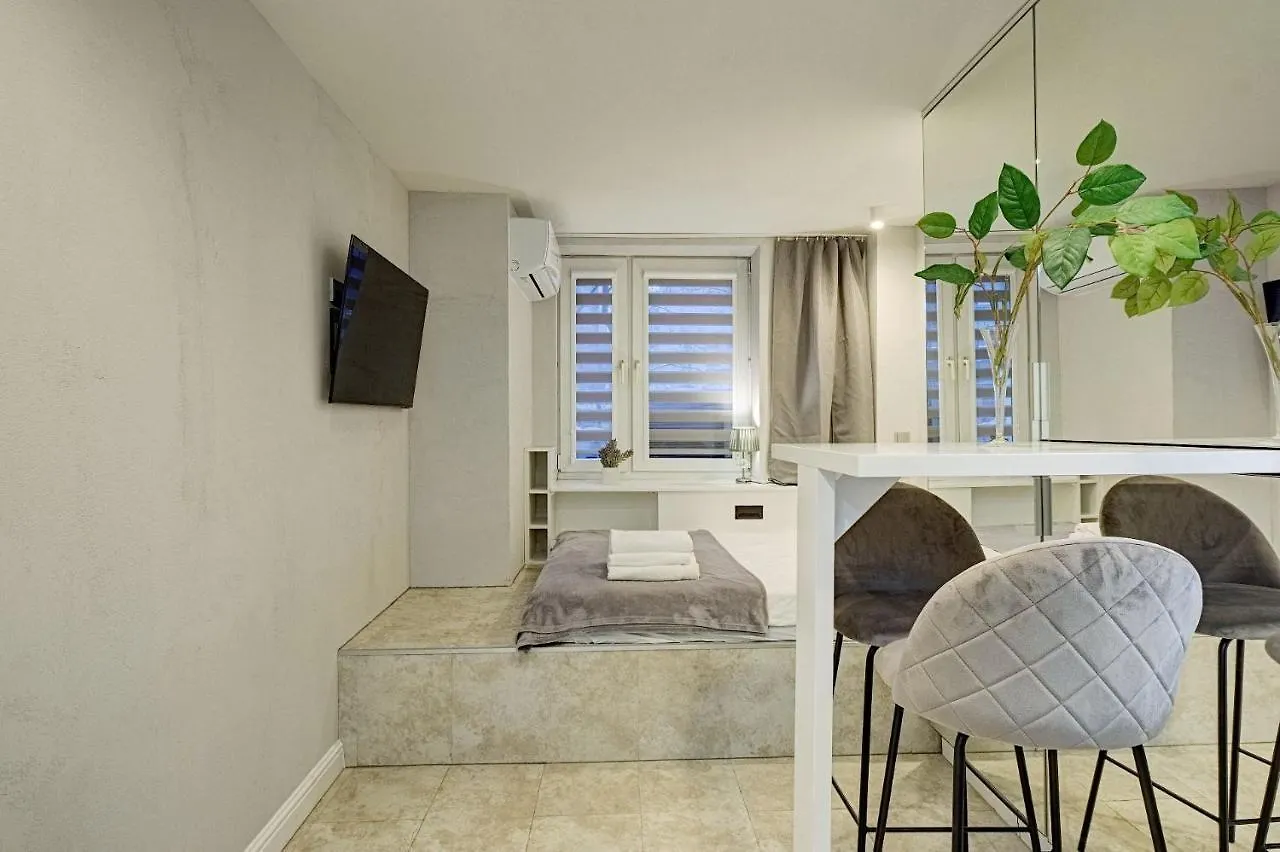 Lobby 55 - Ac And Smart Tv Apartment Warsaw Poland